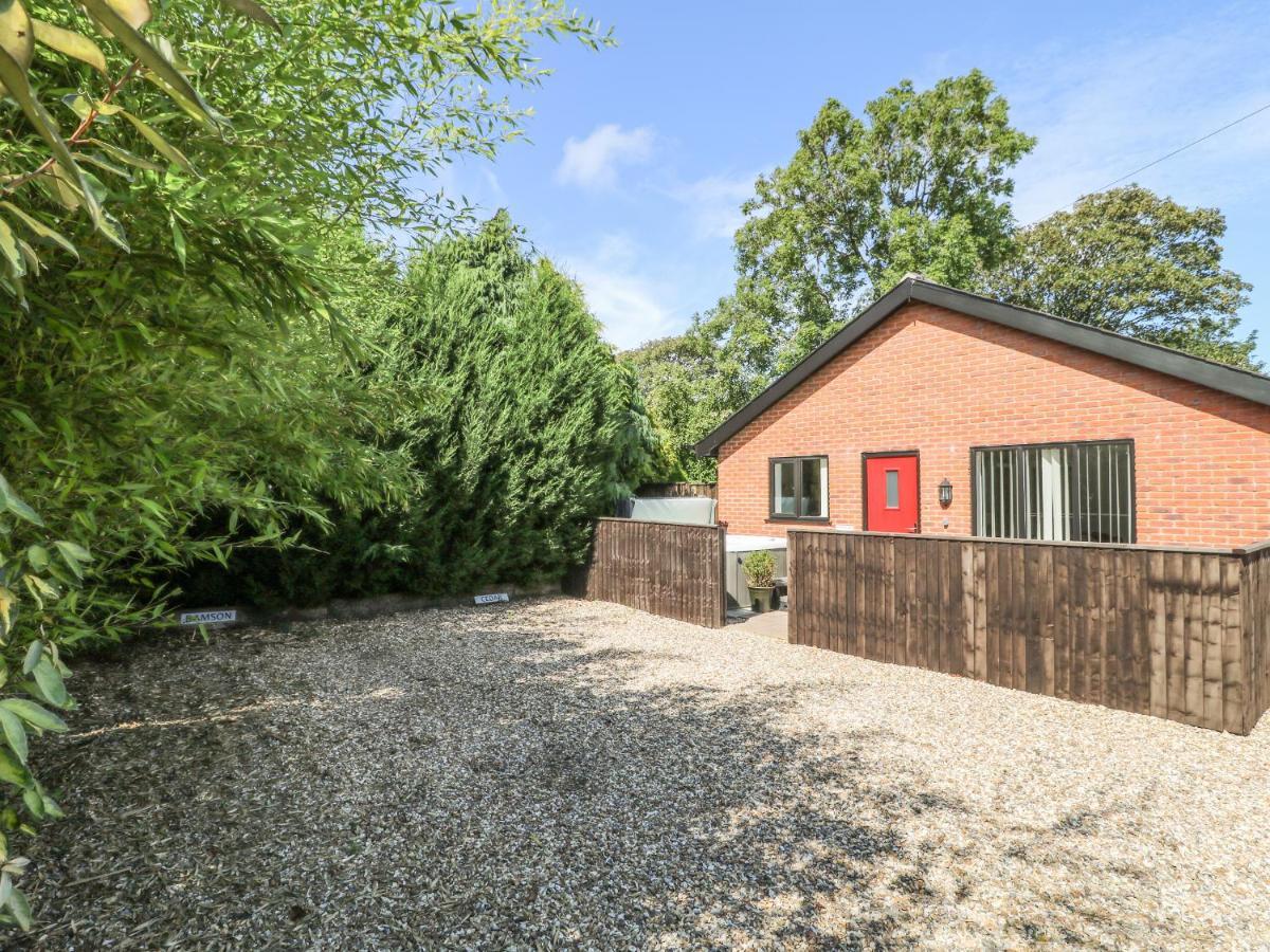 Cedar Cottage, Poulton-Le-Fylde Exterior foto